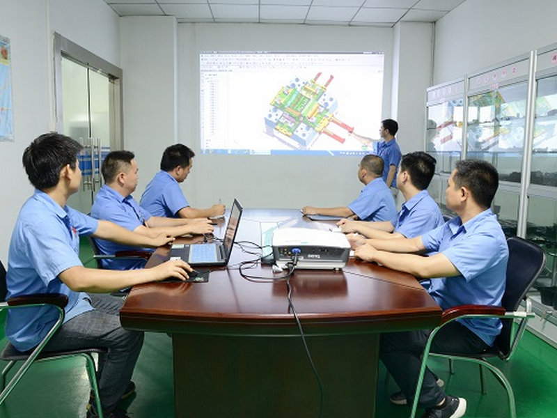 20人模具设计团队